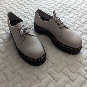 DR. MARTENS 31167 PLATFORM OXFORDS PINKY BEIGE WOMENS US 11 DOC'S MENS 10 -NEW-